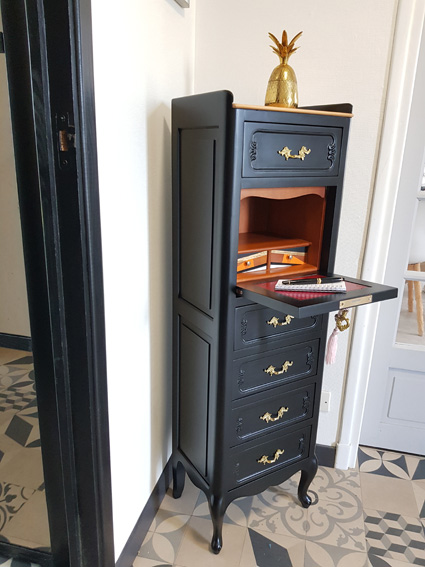 secretaire_dame__14_.jpg, fév. 2022 secretaire_dame__14_.jpg